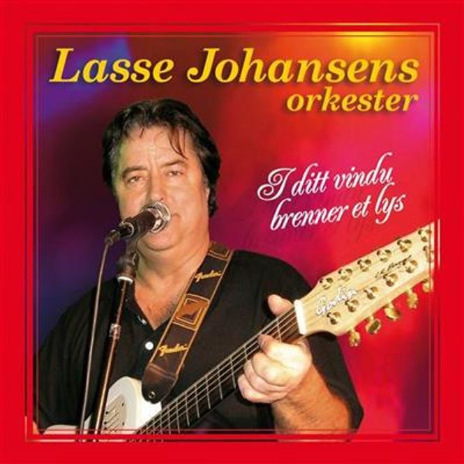 Hovedbilde Lasse Johansens Orkester - I Ditt Vindu Brenner Et Lys (CD)